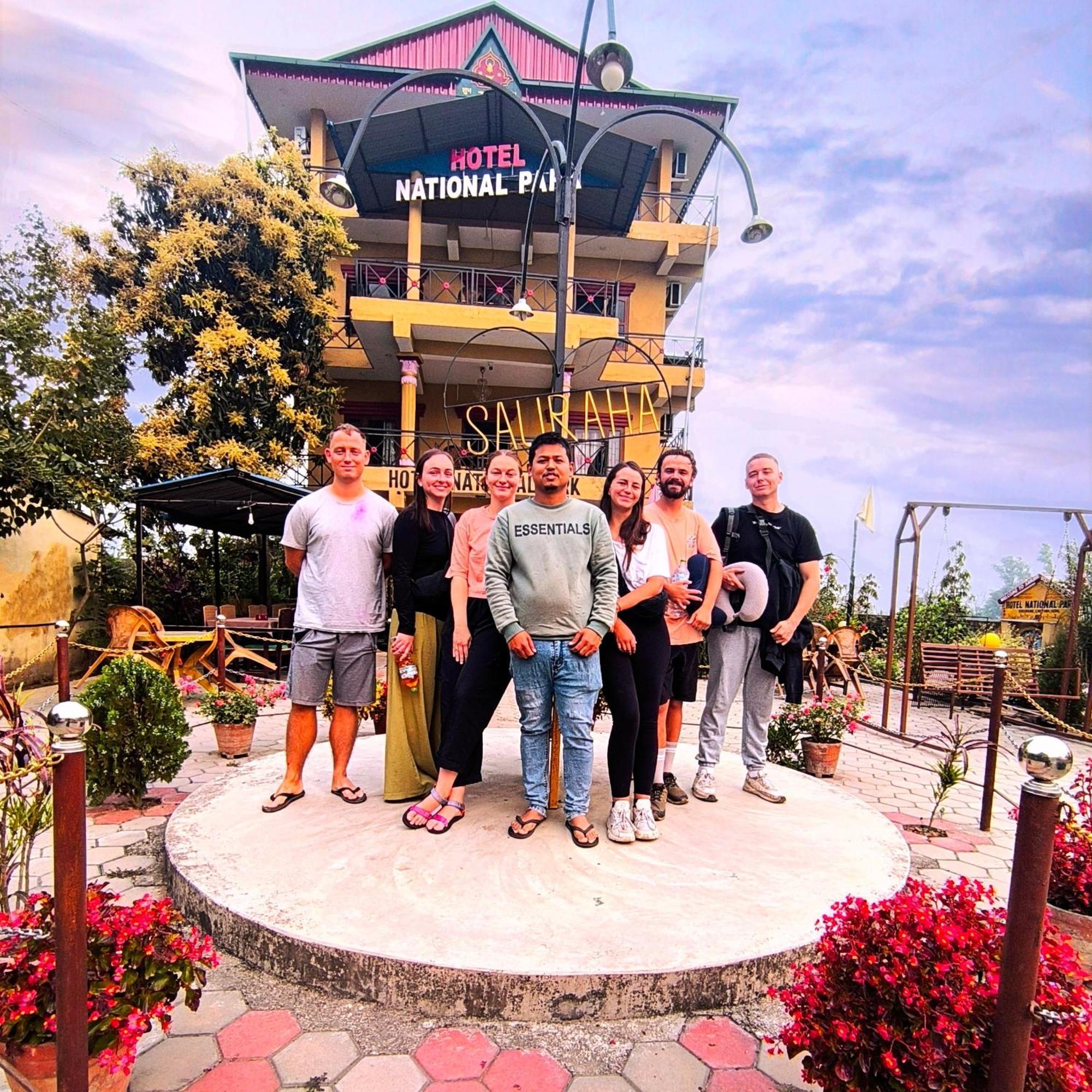 Hotel National Park Sauraha- Homely Stay And Peaceful Location With Jungle Safari Arrangements Kültér fotó