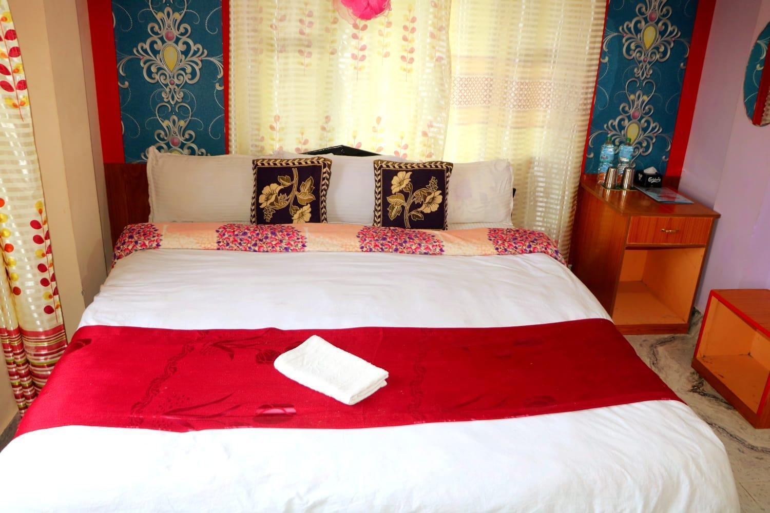 Hotel National Park Sauraha- Homely Stay And Peaceful Location With Jungle Safari Arrangements Kültér fotó